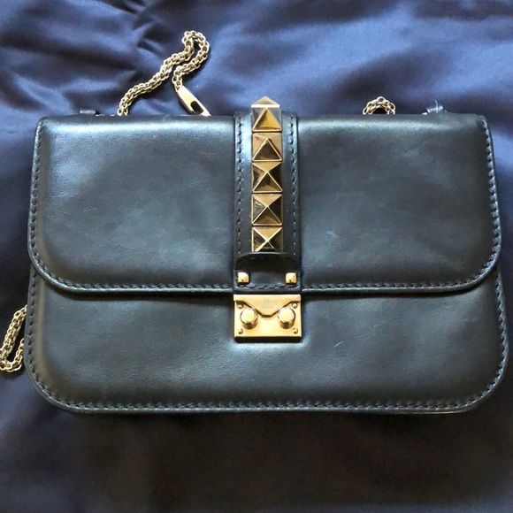 SOLD！Valentino Bag - Picture 2 of 4